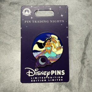 Aladdin & Jasmine Disneyland Pin Trading Nights Limited Edition